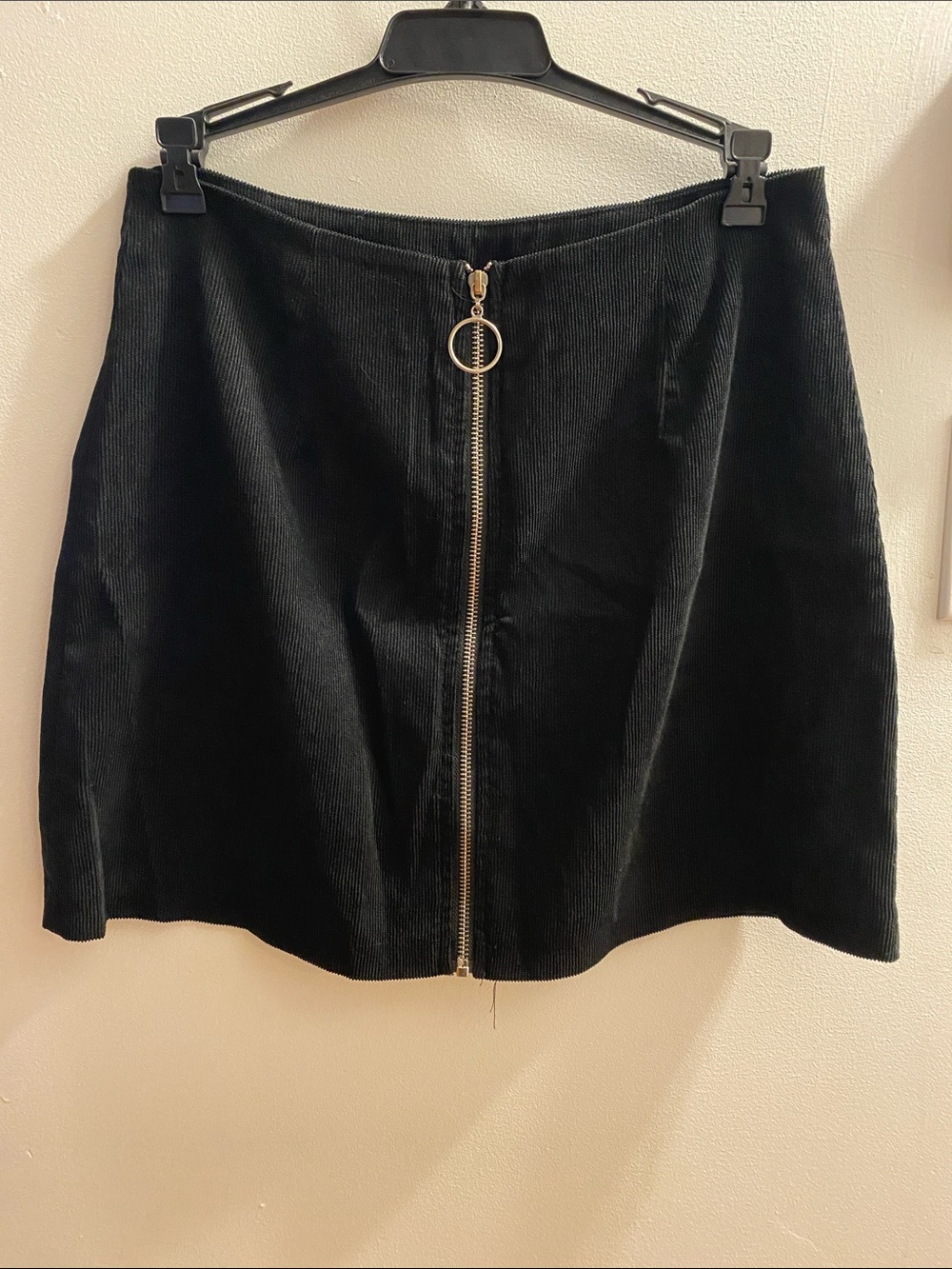 SHEIN Black Corduroy Mini Skirt with Gold Ring Zipper